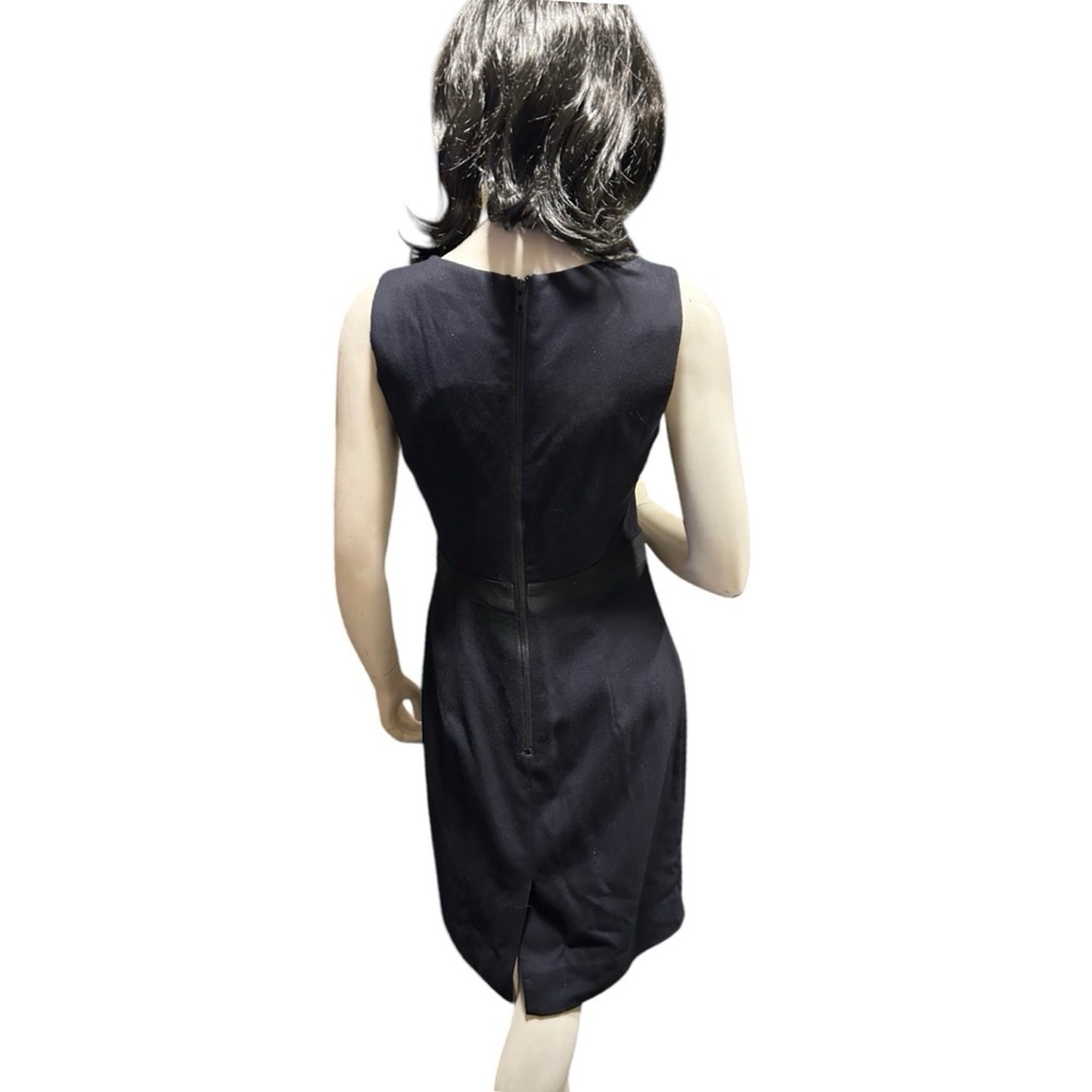 Milly Little Black Lightweight Wool Dress with Square Neck Pleated Detail Size 6 - Picture 7 of 9